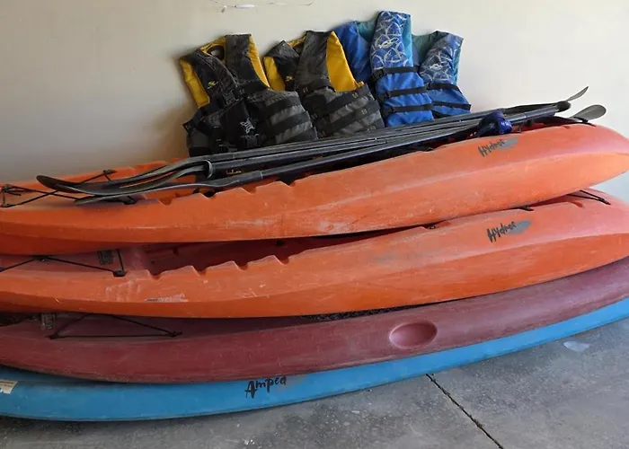 Hot Tub, Game Room, Kayaks, Boat Parking, Backyard, King, Fire Pit, Pets, Wd * Page