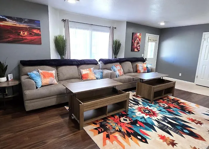 Hot Tub, Game Room, Kayaks, Boat Parking, Backyard, King, Fire Pit, Pets, Wd