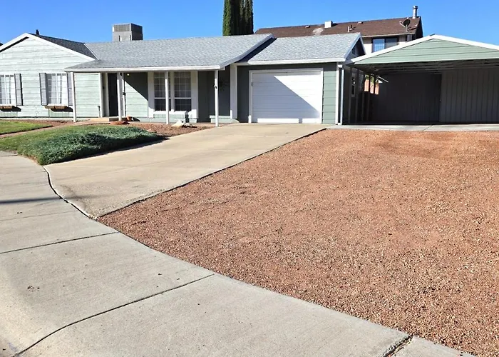 Hot Tub, Game Room, Kayaks, Boat Parking, Backyard, King, Fire Pit, Pets, Wd * Page